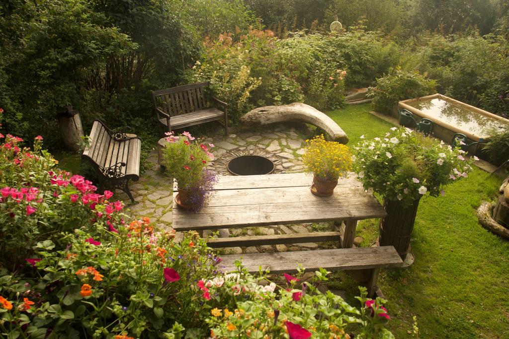 Brigitte'S Bavarian Bed Und Breakfast Millers Landing Extérieur photo