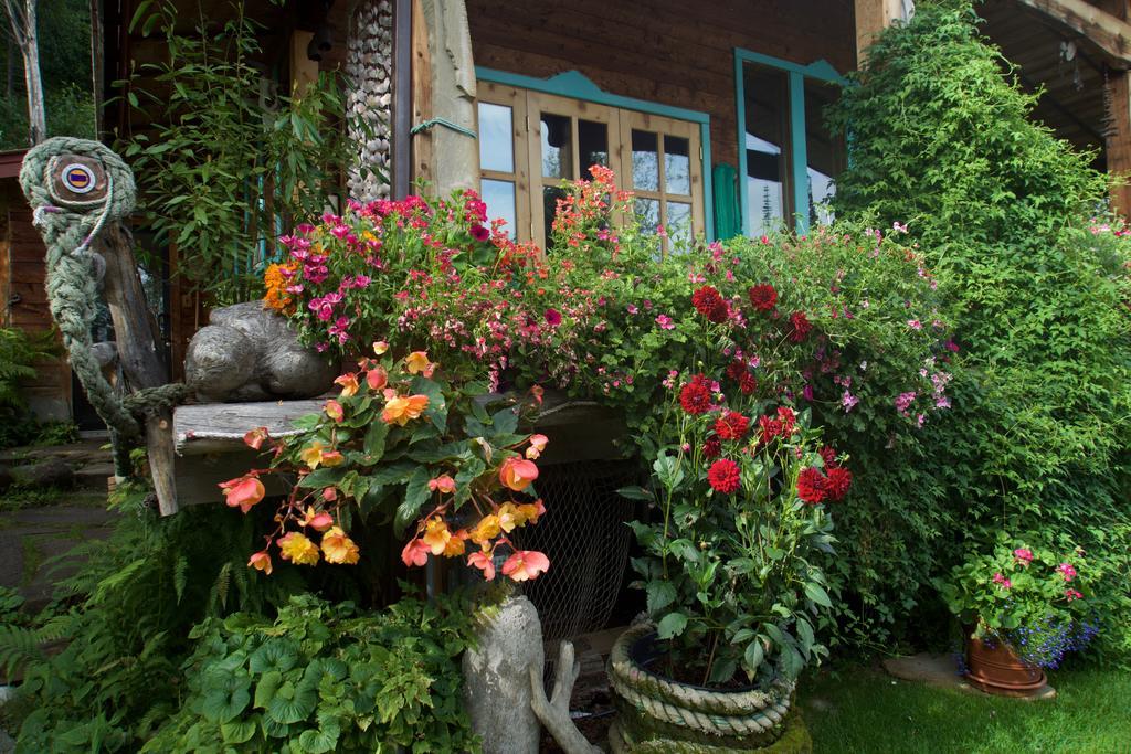Brigitte'S Bavarian Bed Und Breakfast Millers Landing Extérieur photo