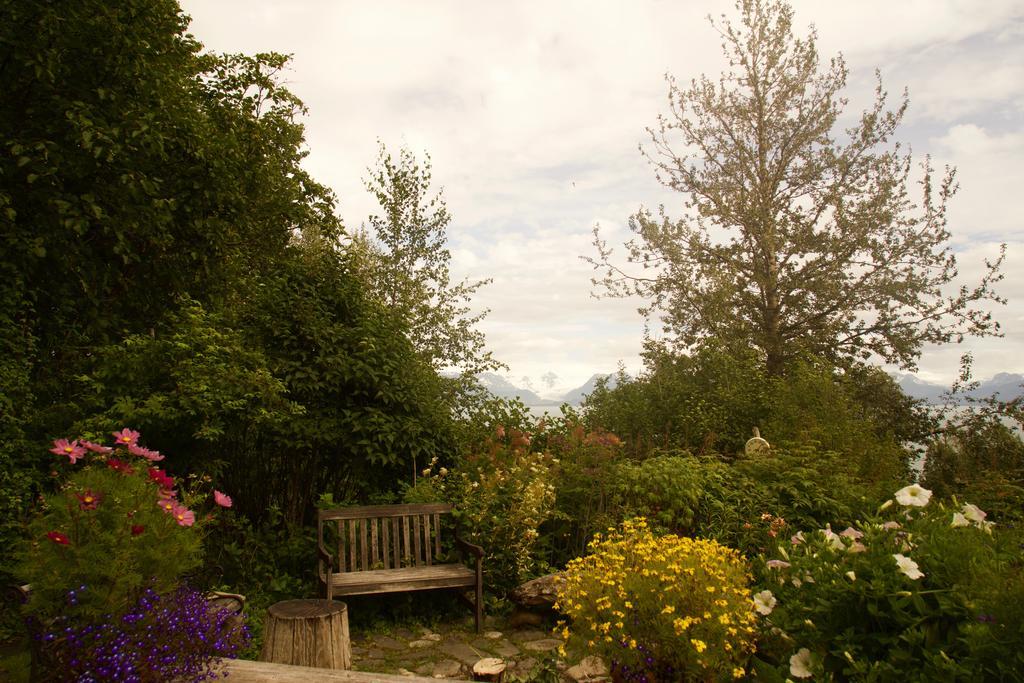 Brigitte'S Bavarian Bed Und Breakfast Millers Landing Extérieur photo