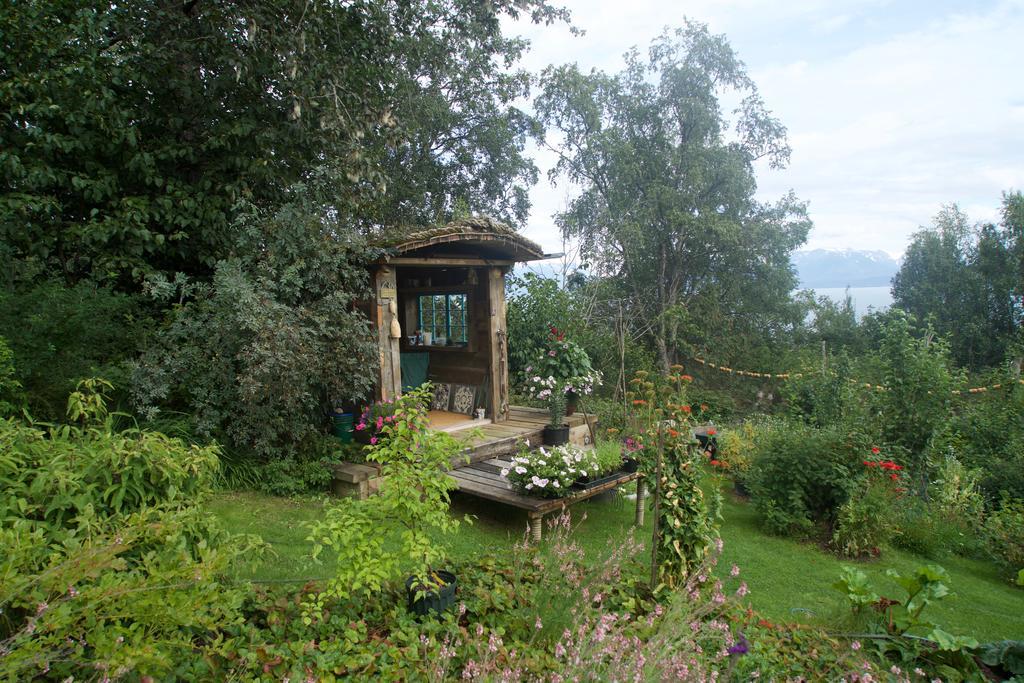 Brigitte'S Bavarian Bed Und Breakfast Millers Landing Extérieur photo